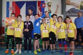 18.-20.5. - Playminihandball v Stupava - strieborné medaile